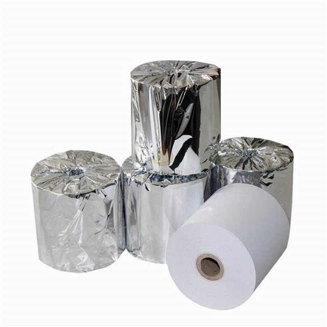 Papel térmico sin bpa de 57 mm x 50 mm para etiquetas de ropa