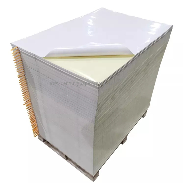 Papel adhesivo autoadhesivo