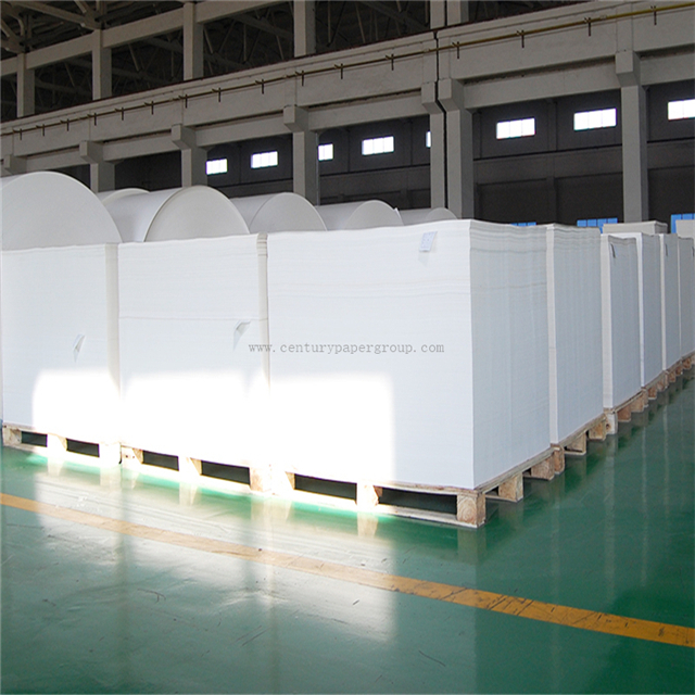 Rollos de hojas blancas para impresión sin madera, papel compensado con 60 70 GSM 80GSM 80g para libro de copias